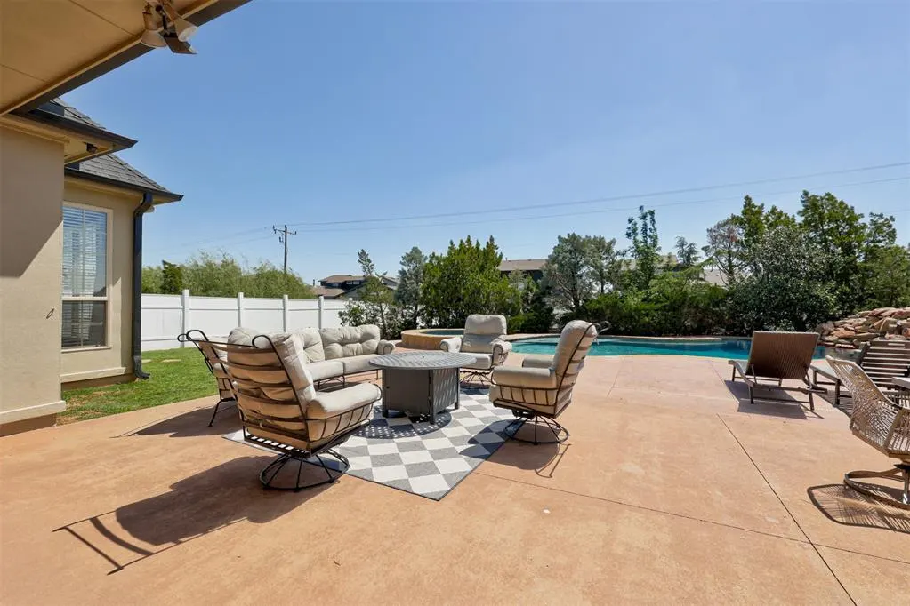 Photo 44 — 17312 Barrington Hills Lane, Edmond, OK 73012