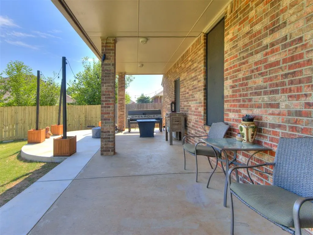 Photo 30 — 2421 SW 96th Street, Oklahoma City, OK 73159