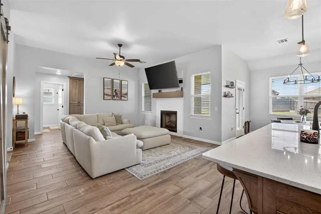 Photo 4 — 1001 Vermont Avenue, Newcastle, OK 73065