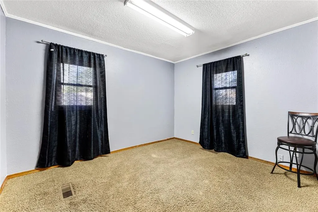 Photo 22 — 115 E 10th Street, Custer City, OK 73639