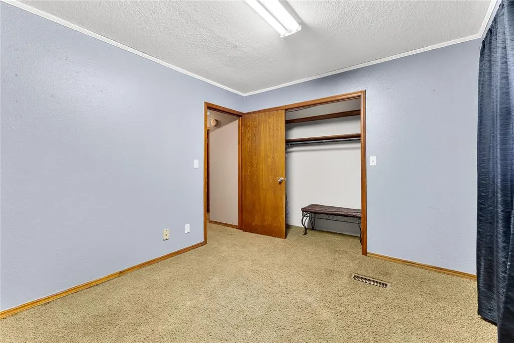 Photo 23 — 115 E 10th Street, Custer City, OK 73639