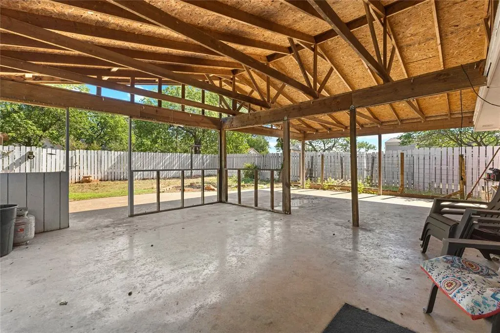 Photo 25 — 115 E 10th Street, Custer City, OK 73639