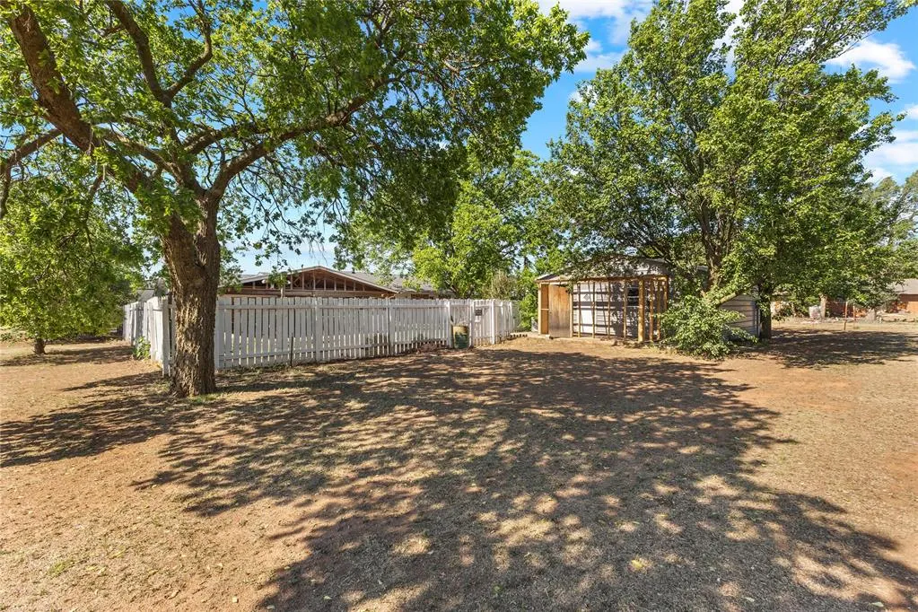 Photo 28 — 115 E 10th Street, Custer City, OK 73639