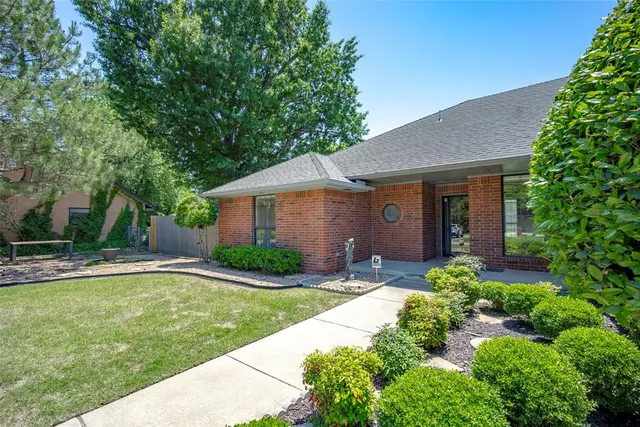 Photo 5 — 7824 NW 39th Street, Bethany, OK 73008