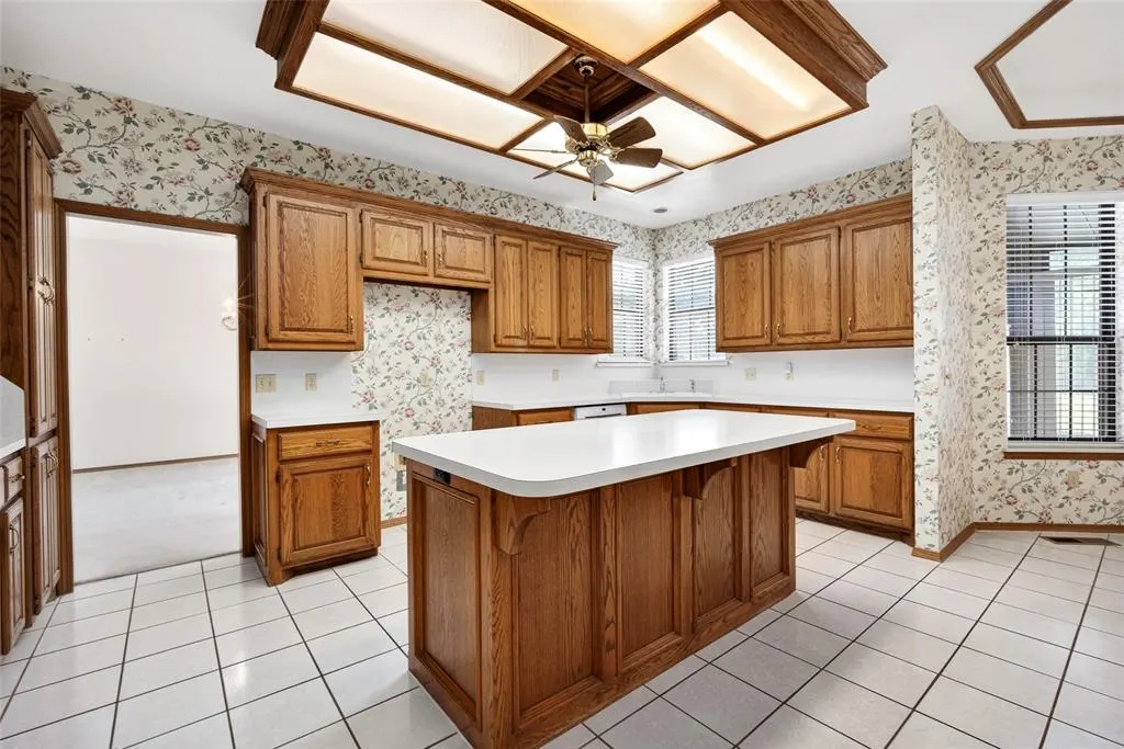 Photo 13 — 7824 NW 39th Street, Bethany, OK 73008