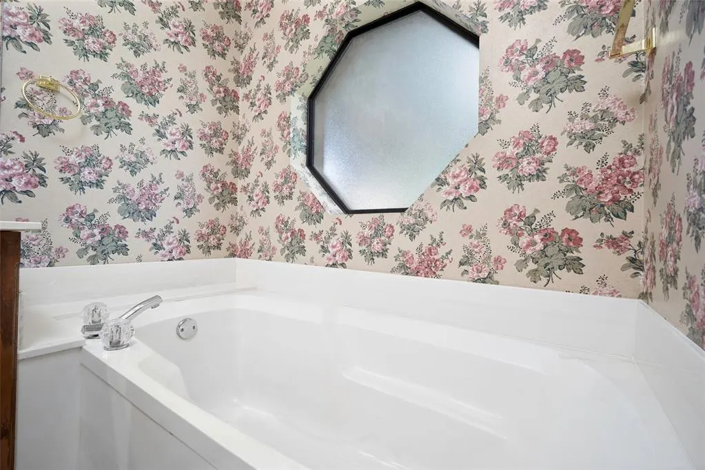 Photo 18 — 7824 NW 39th Street, Bethany, OK 73008