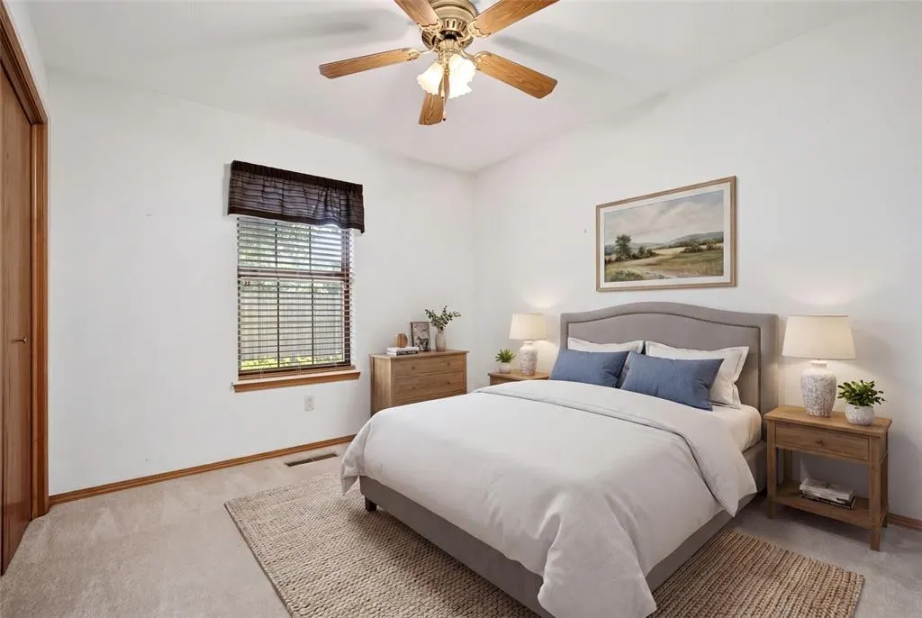 Photo 24 — 7824 NW 39th Street, Bethany, OK 73008