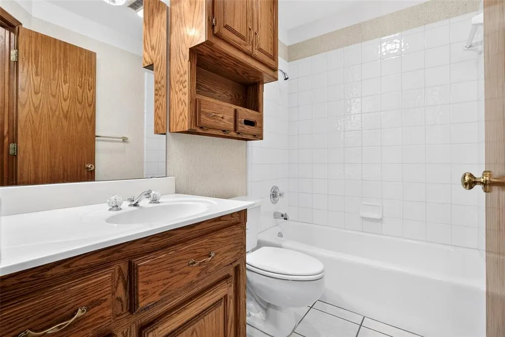 Photo 26 — 7824 NW 39th Street, Bethany, OK 73008