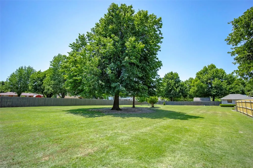 Photo 40 — 7824 NW 39th Street, Bethany, OK 73008