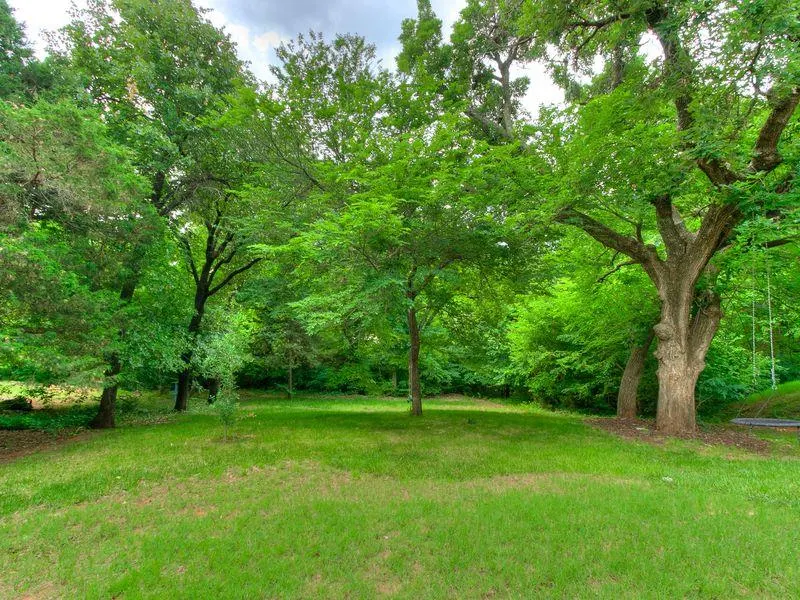 Photo 4 — 524 Celtic Court, Edmond, OK 73025
