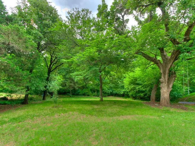Photo 4 — 524 Celtic Court, Edmond, OK 73025