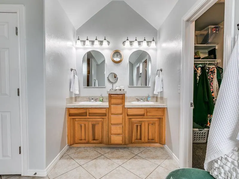 Photo 24 — 524 Celtic Court, Edmond, OK 73025