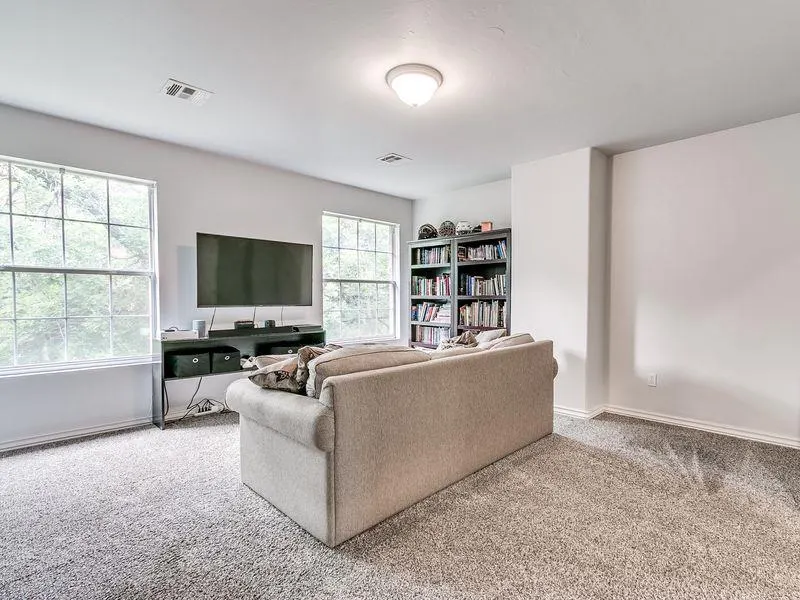 Photo 37 — 524 Celtic Court, Edmond, OK 73025