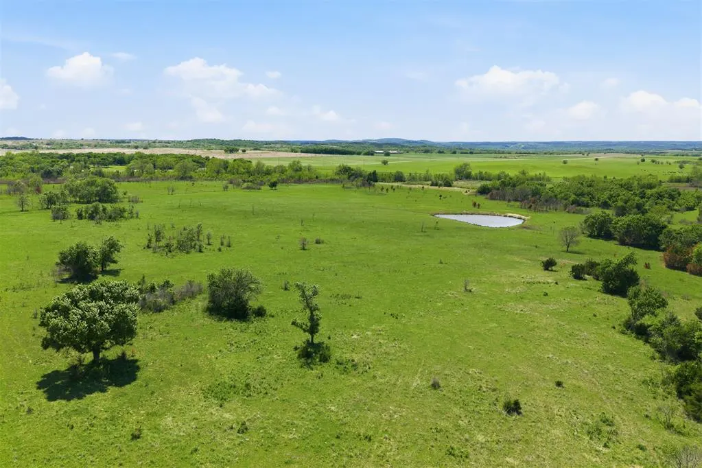 Photo 18 — Fairview Road 12, Davis, OK 73030