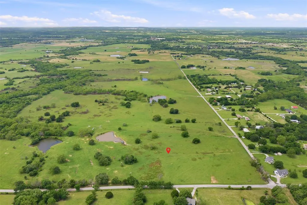 Photo 38 — Fairview Road 12, Davis, OK 73030