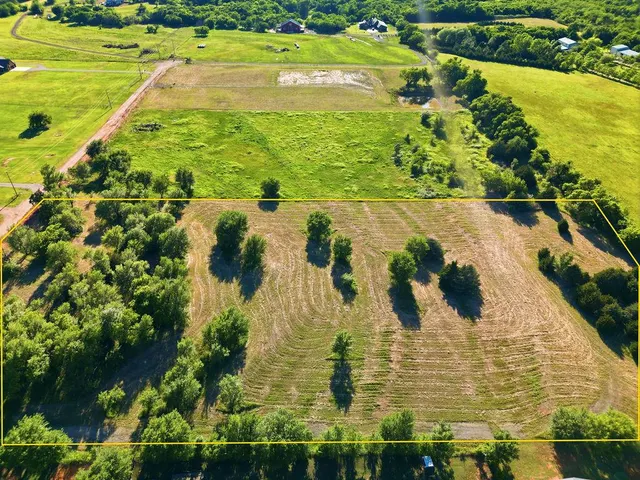 Photo 3 — 1787 NW 8th Street, Newcastle, OK 73065