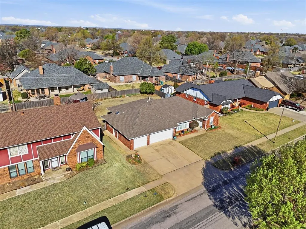 Photo 13 — 12415 S Villa Avenue, Oklahoma City, OK 73170