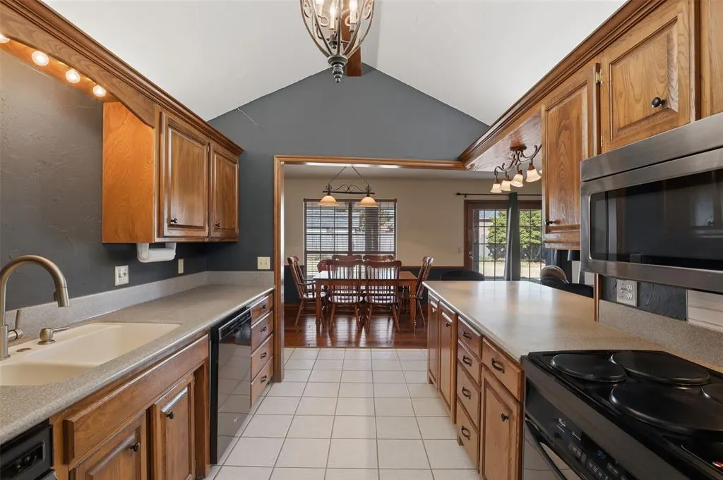 Photo 26 — 12415 S Villa Avenue, Oklahoma City, OK 73170