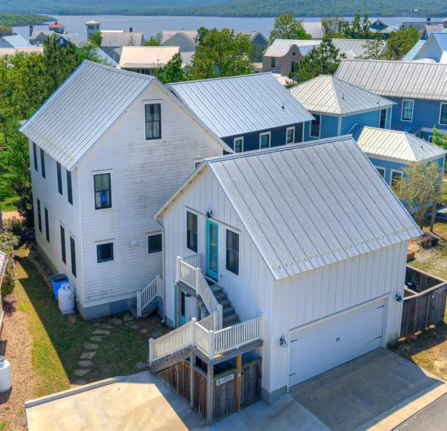 Photo 3 — 35 Redbud Lane, Carlton Landing, OK 74432