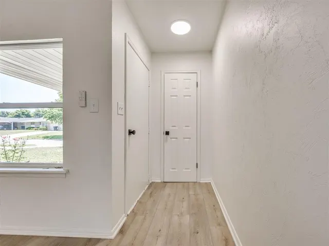 Photo 7 — 5408 S Monte Drive, Oklahoma City, OK 73119