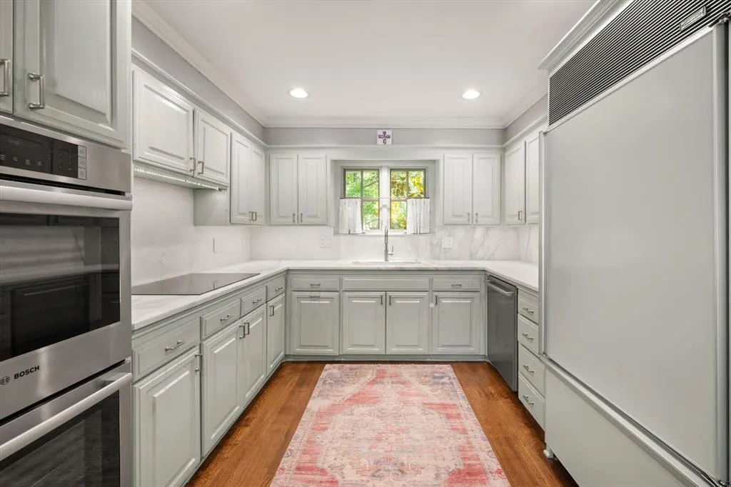 Photo 13 — 1401 Glenbrook Drive, Oklahoma City, OK 73118