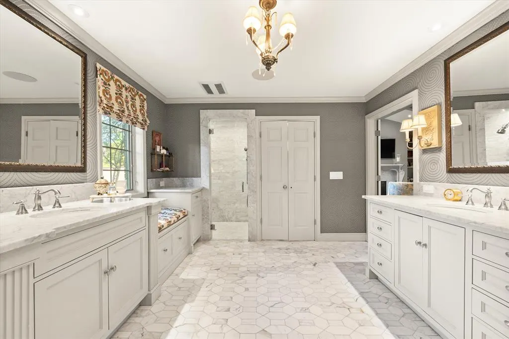 Photo 32 — 1401 Glenbrook Drive, Oklahoma City, OK 73118