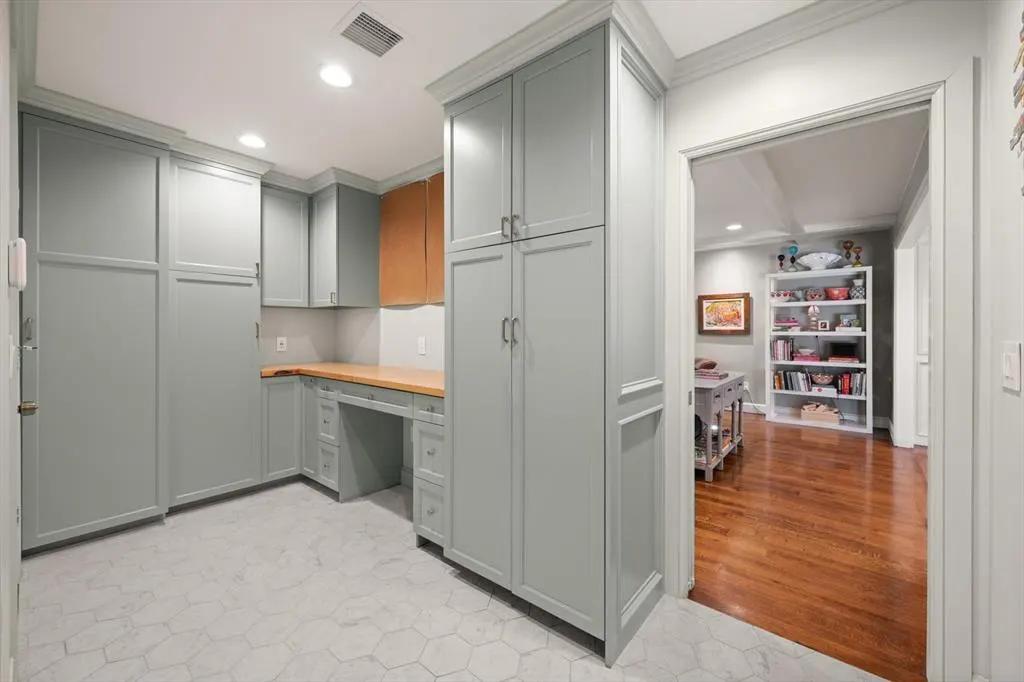 Photo 44 — 1401 Glenbrook Drive, Oklahoma City, OK 73118