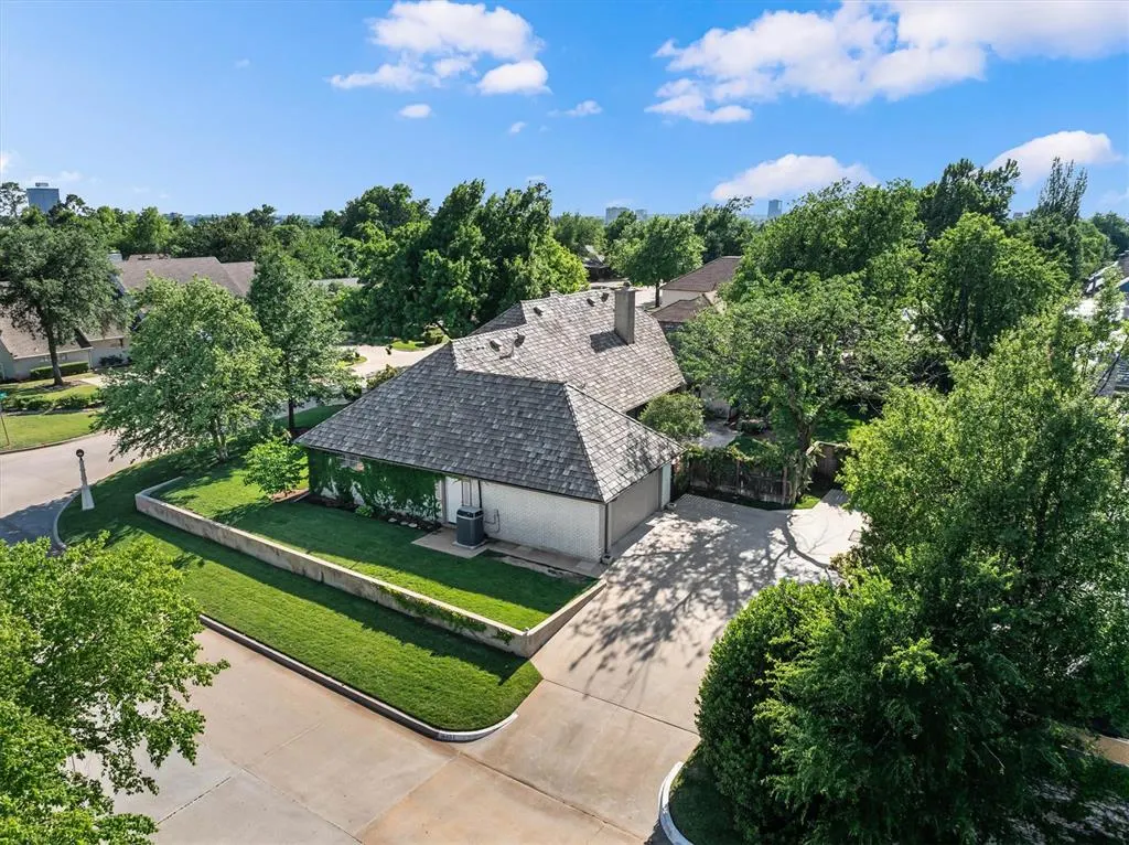 Photo 47 — 1401 Glenbrook Drive, Oklahoma City, OK 73118