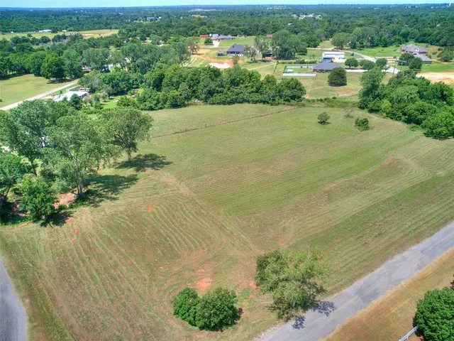 Photo 2 — 252627 Shady Grove Road, McLoud, OK 74851
