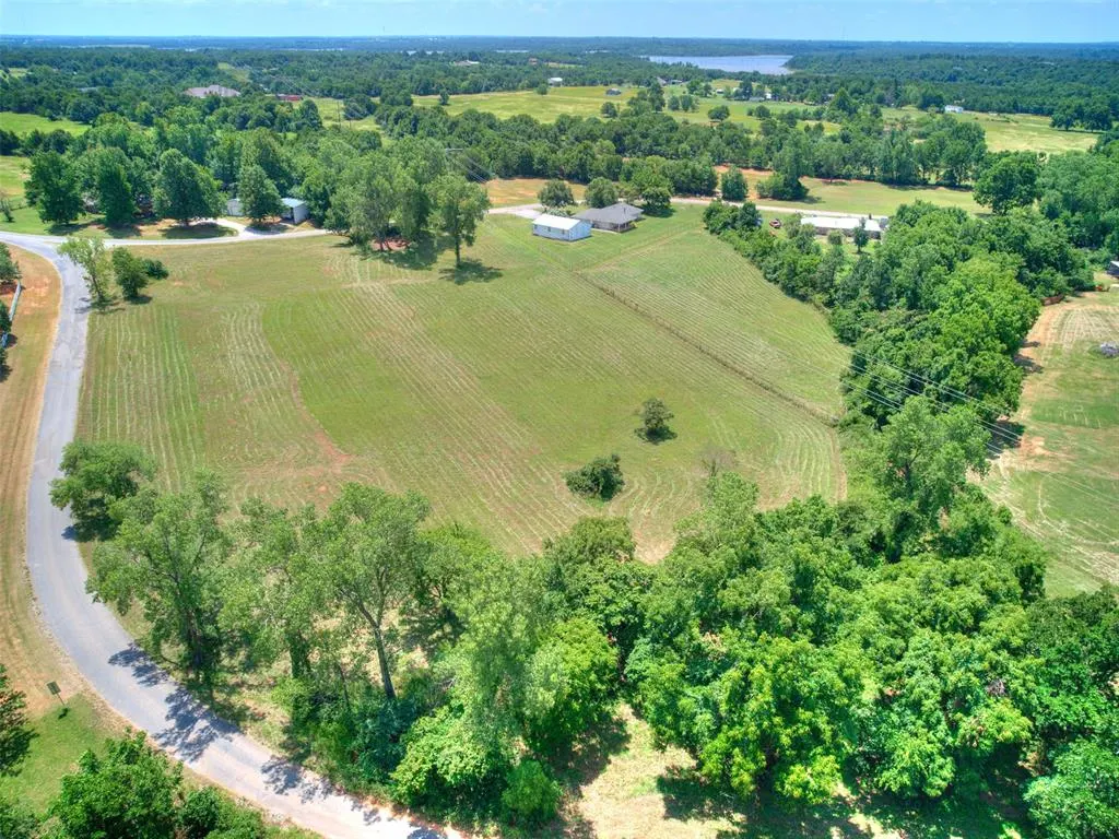 Photo 4 — 252627 Shady Grove Road, McLoud, OK 74851