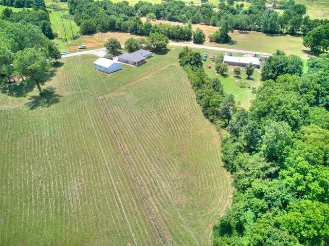 Photo 7 — 252627 Shady Grove Road, McLoud, OK 74851