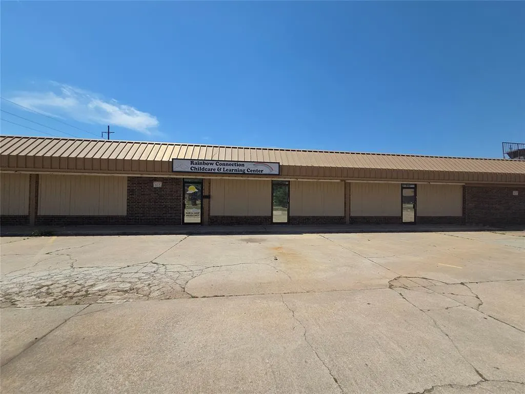 Front exterior — 8421 NE 10th Street A, Midwest City, OK 73110