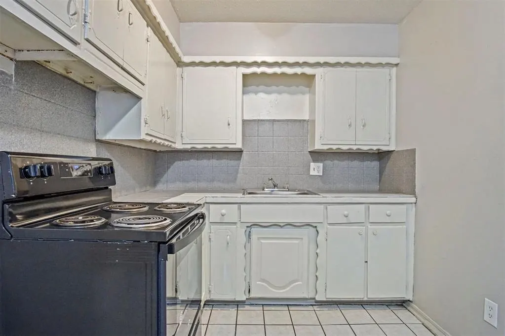 Photo 10 — 218 SE 44th Street, Oklahoma City, OK 73129