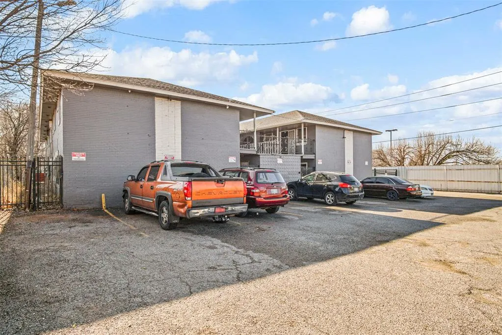 Photo 19 — 218 SE 44th Street, Oklahoma City, OK 73129