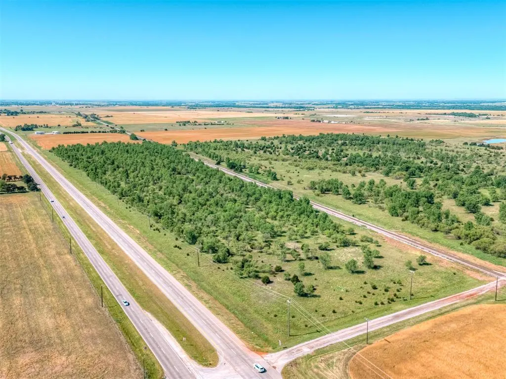 Front exterior — 1225 W Marshall Road, Bison, OK 73720