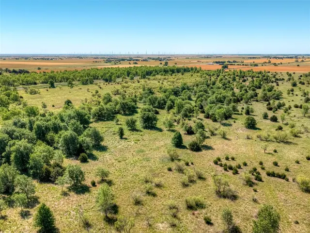 Photo 4 — 1225 W Marshall Road, Bison, OK 73720
