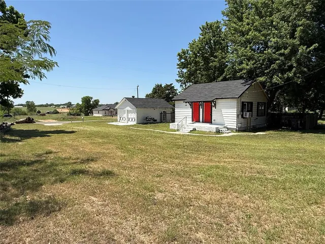 Photo 2 — 95 Cimarron Road, Crescent, OK 73028