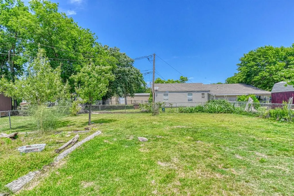 Photo 41 — 717 E Johnson Street, Norman, OK 73071