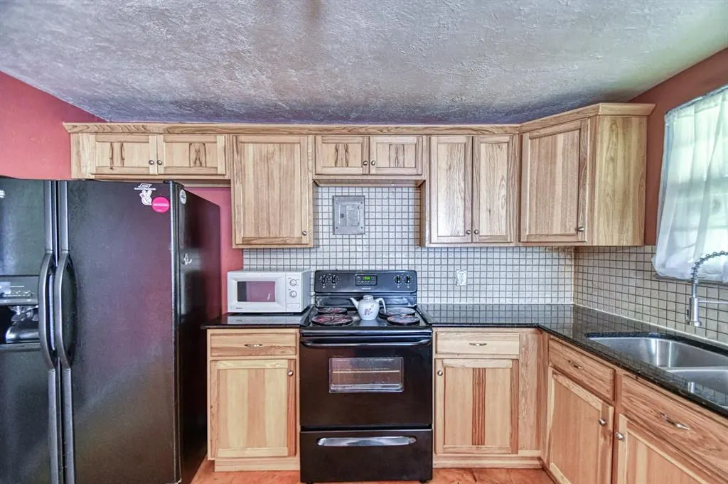 Photo 23 — 717 E Johnson Street, Norman, OK 73071