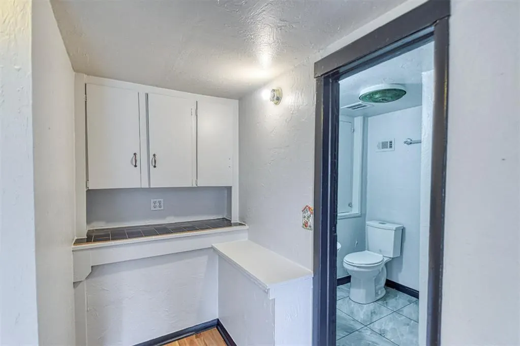 Photo 36 — 717 E Johnson Street, Norman, OK 73071