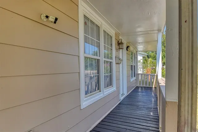 Photo 6 — 717 E Johnson Street, Norman, OK 73071