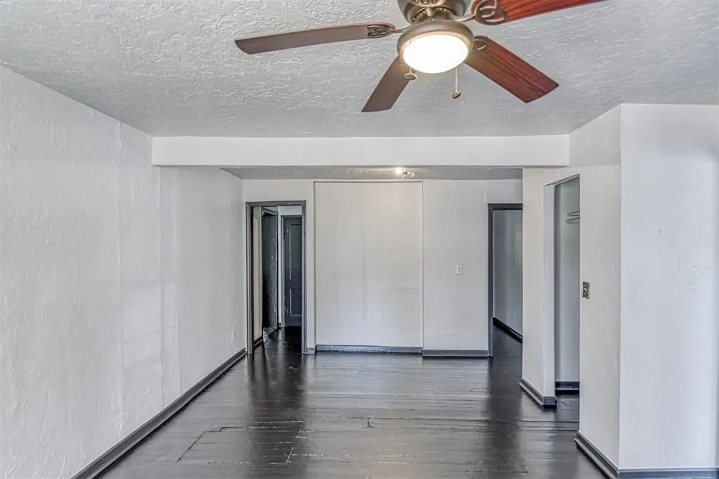 Photo 9 — 717 E Johnson Street, Norman, OK 73071
