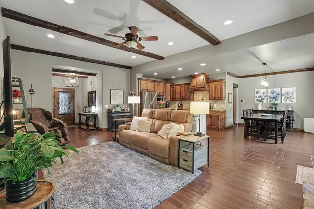 Photo 6 — 937 Villas Creek Drive, Edmond, OK 73003