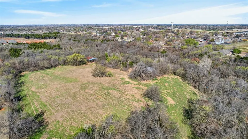 Photo 9 — 0 N Kelly Avenue Tract 2, Edmond, OK 73003