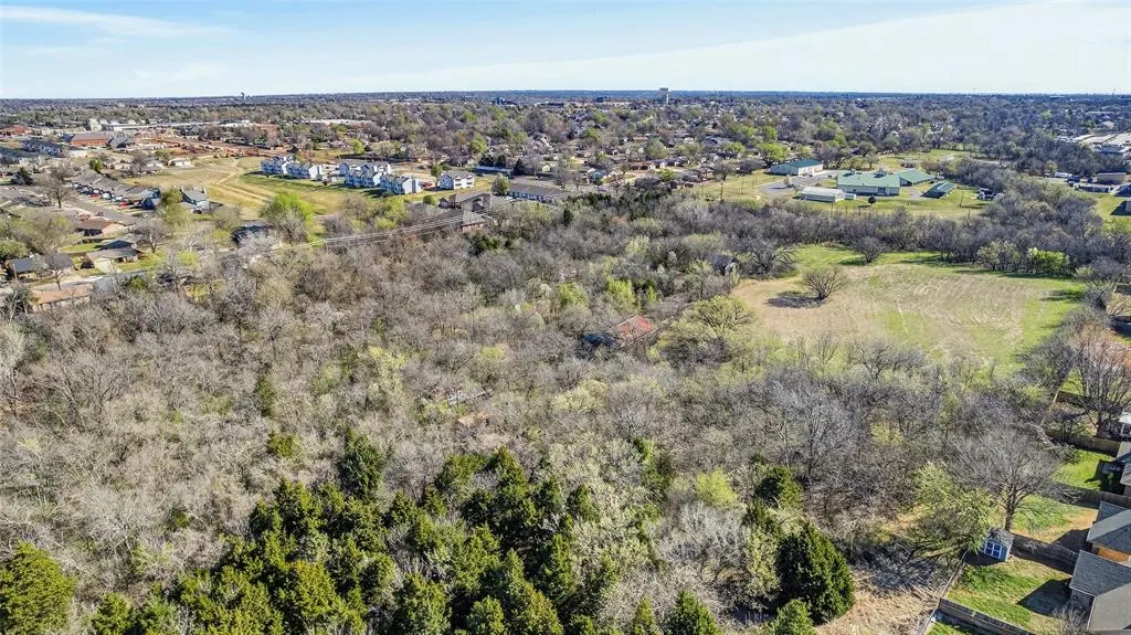 Photo 15 — 0 N Kelly Avenue Tract 2, Edmond, OK 73003