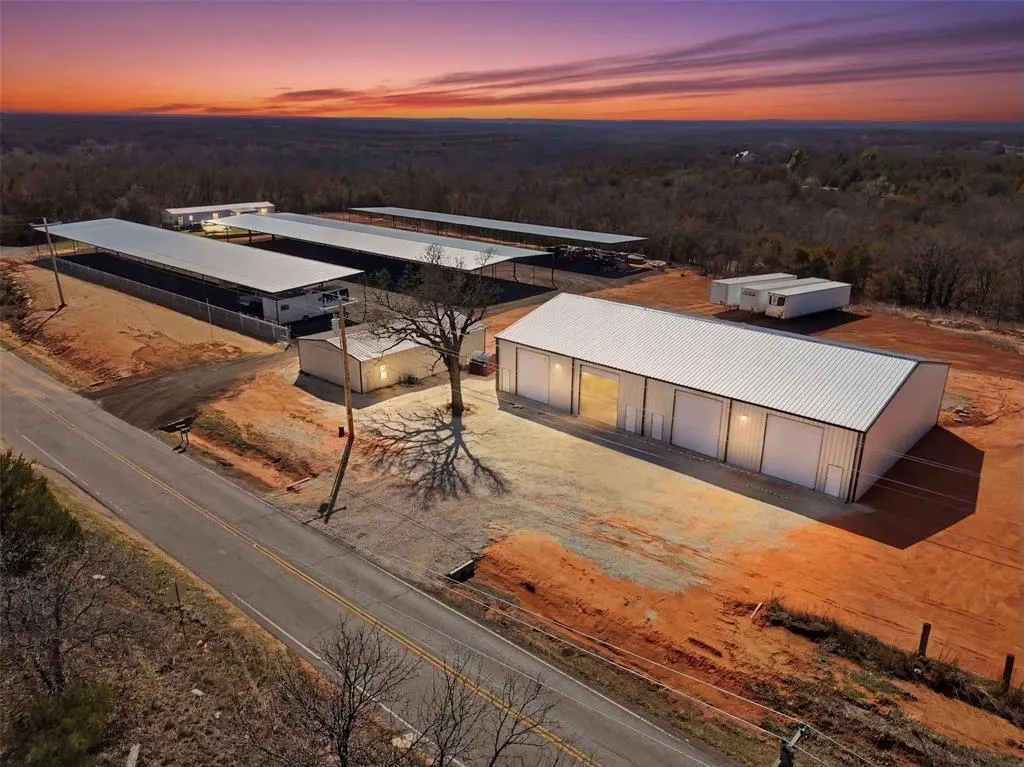 Front exterior — 15401 S Peebly Road, Newalla, OK 74857