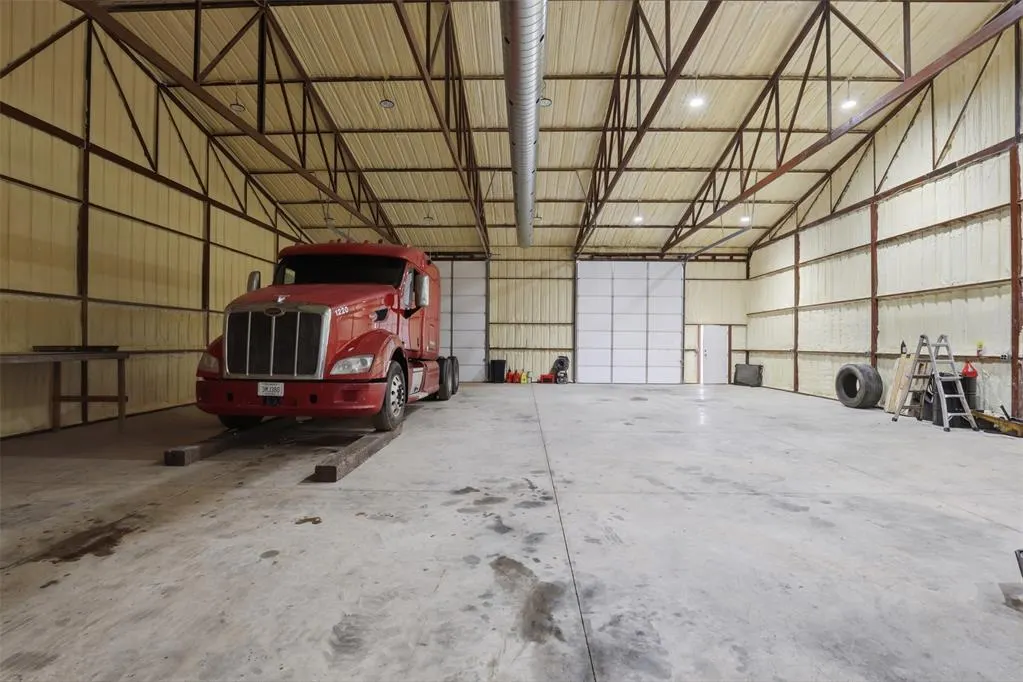 Photo 20 — 15401 S Peebly Road, Newalla, OK 74857