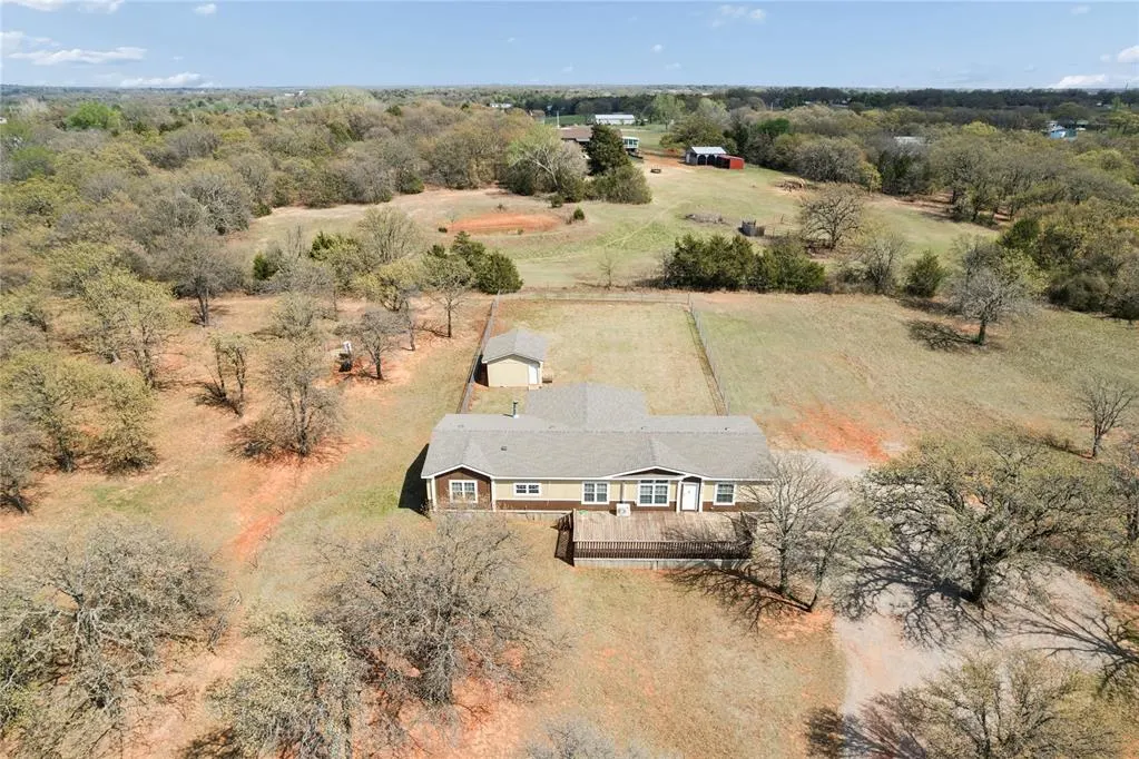 Front exterior — 10170 E Post Oak Road, Noble, OK 73068