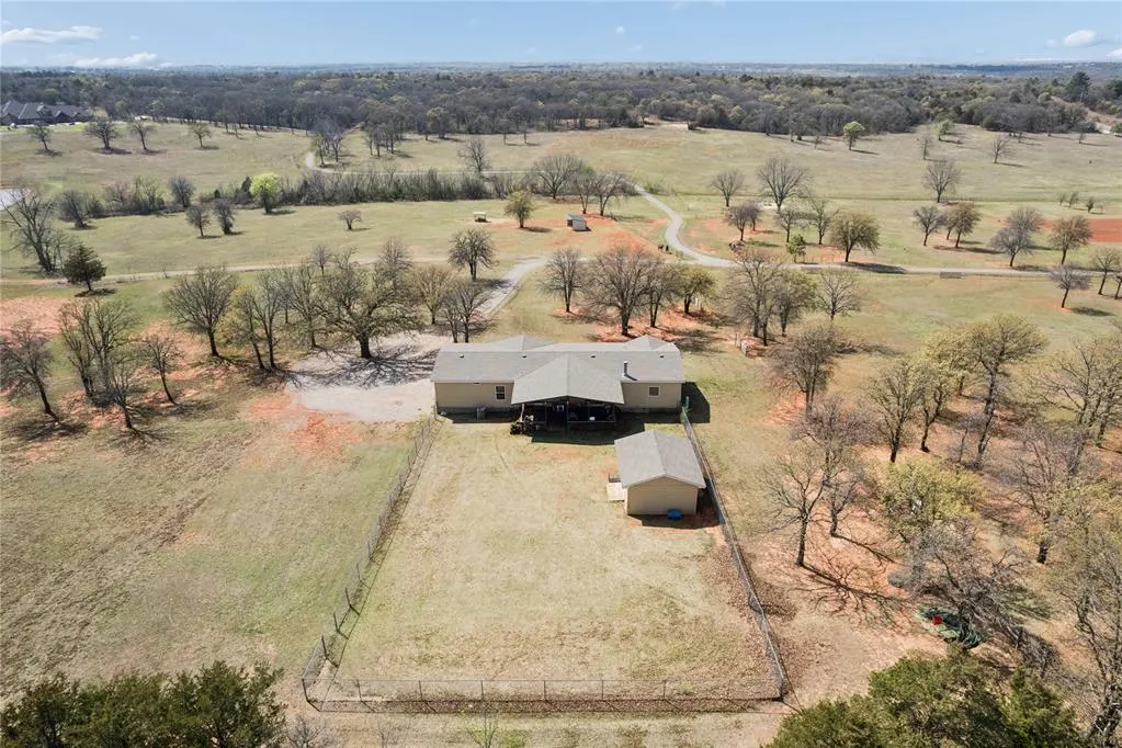 Photo 15 — 10170 E Post Oak Road, Noble, OK 73068