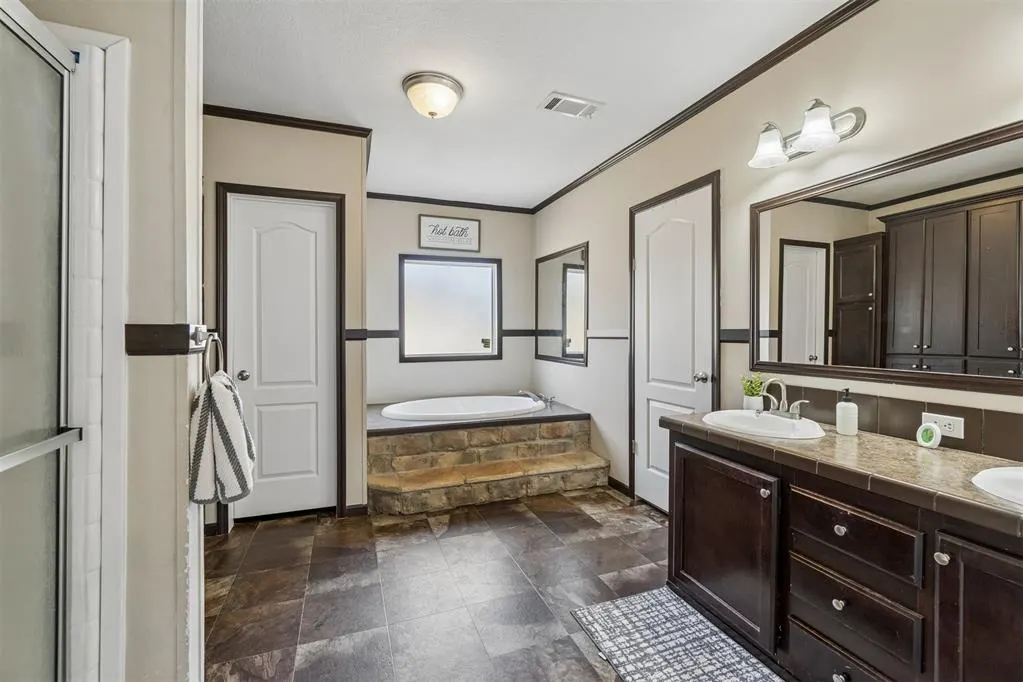 Photo 31 — 10170 E Post Oak Road, Noble, OK 73068